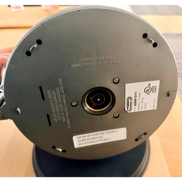 DELONGHI ELECTRIC WATER KETTLE - Picture 8 of 8